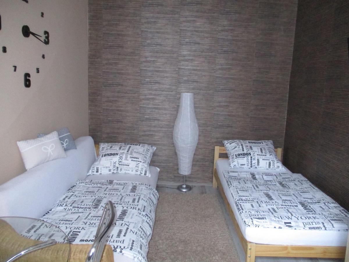 Ferencesek Apartman Pécs Exterior foto