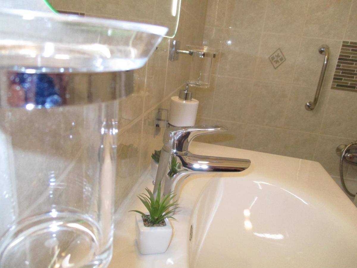 Ferencesek Apartman Pécs Exterior foto