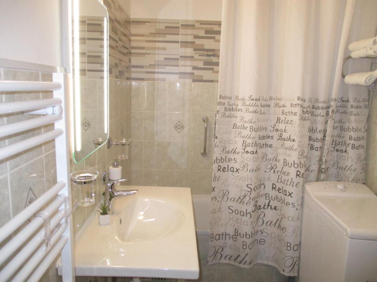 Ferencesek Apartman Pécs Exterior foto